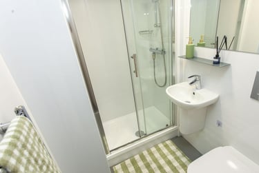 1 bed studio, North Road, City Centre, Lancaster, LA11NS - Image 3